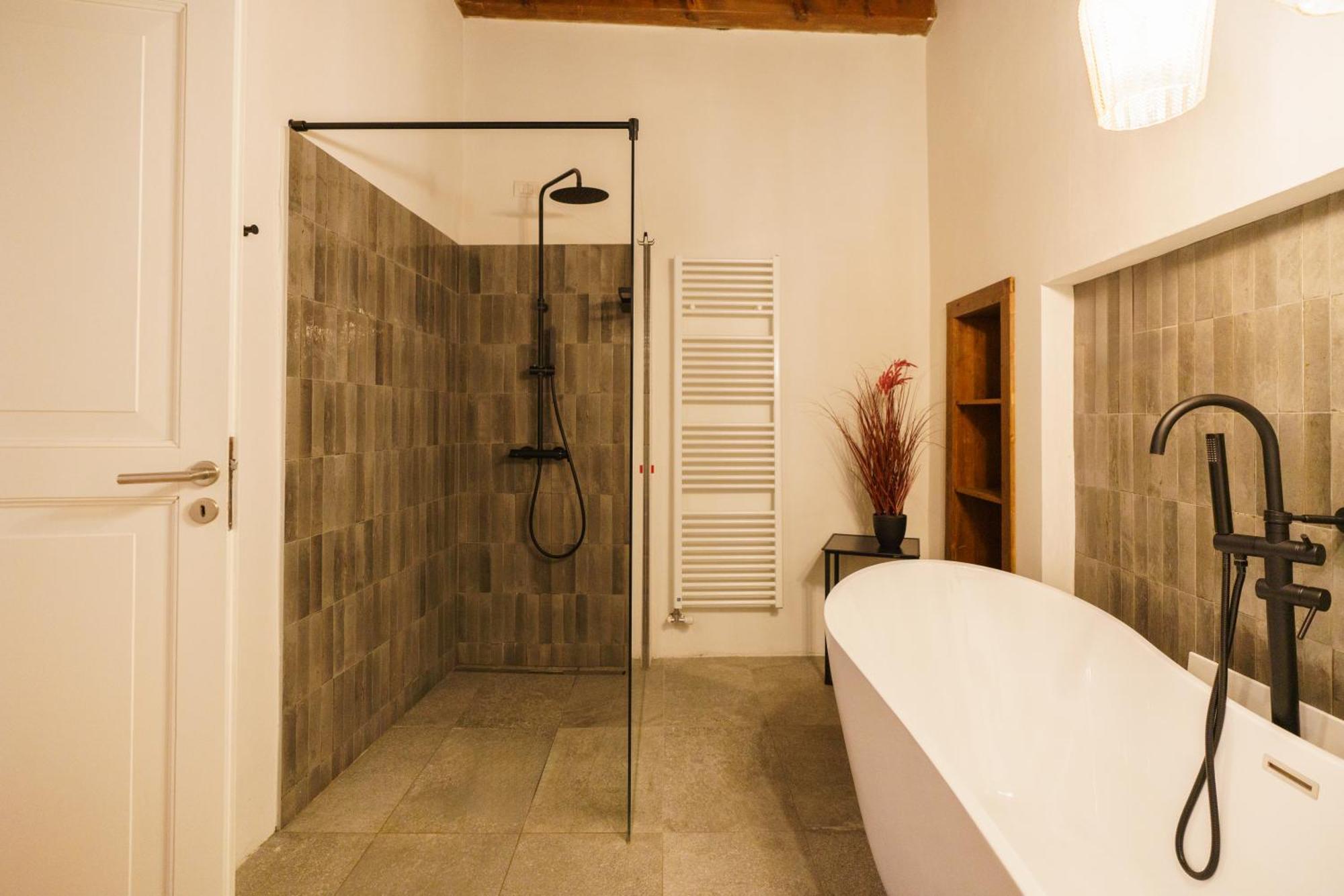 Domus Verona - Elegante Residenza Satiro Extérieur photo